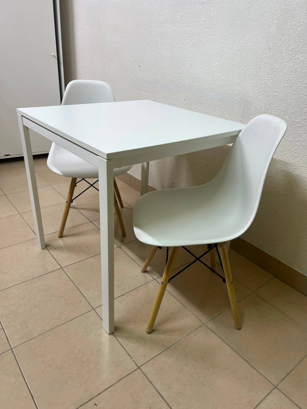 Dining table with two chairs for adults - Image 6