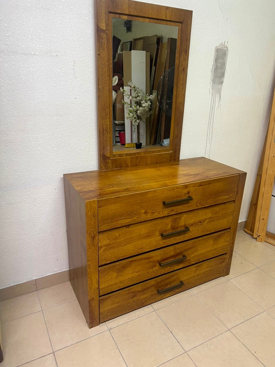 Pan Home dressing table - Image 3
