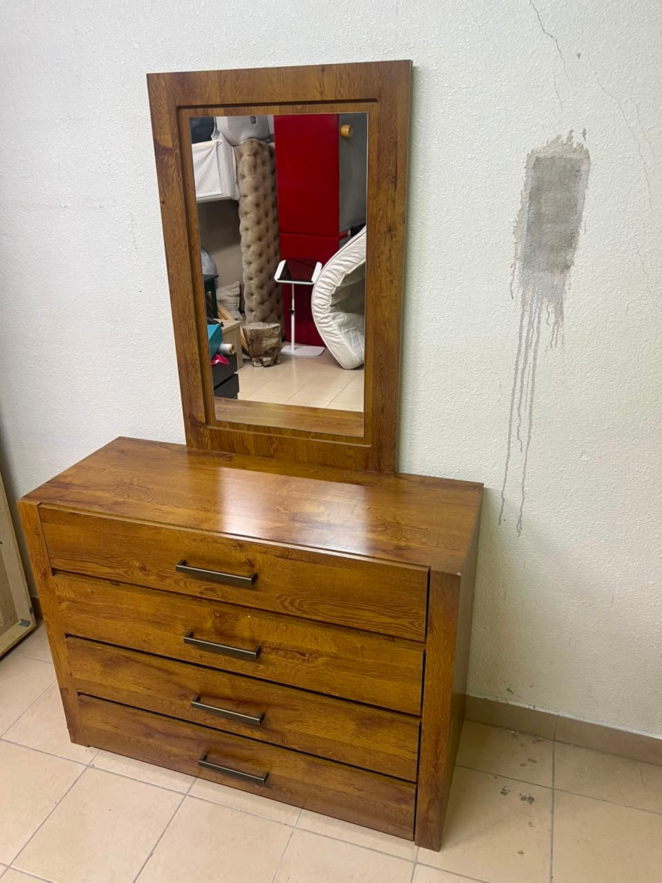 Pan Home dressing table - Image 9