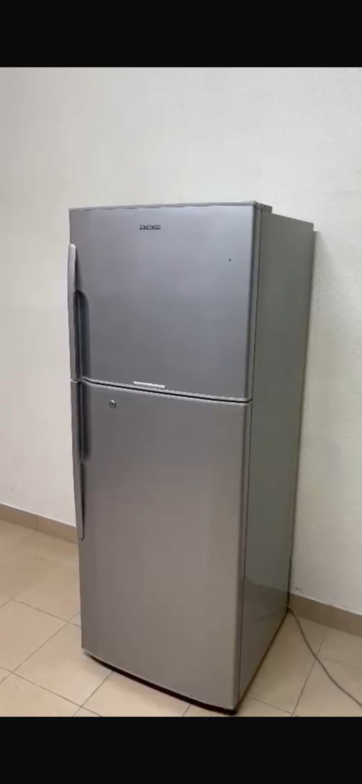 Hitachi 440 liter refrigerator