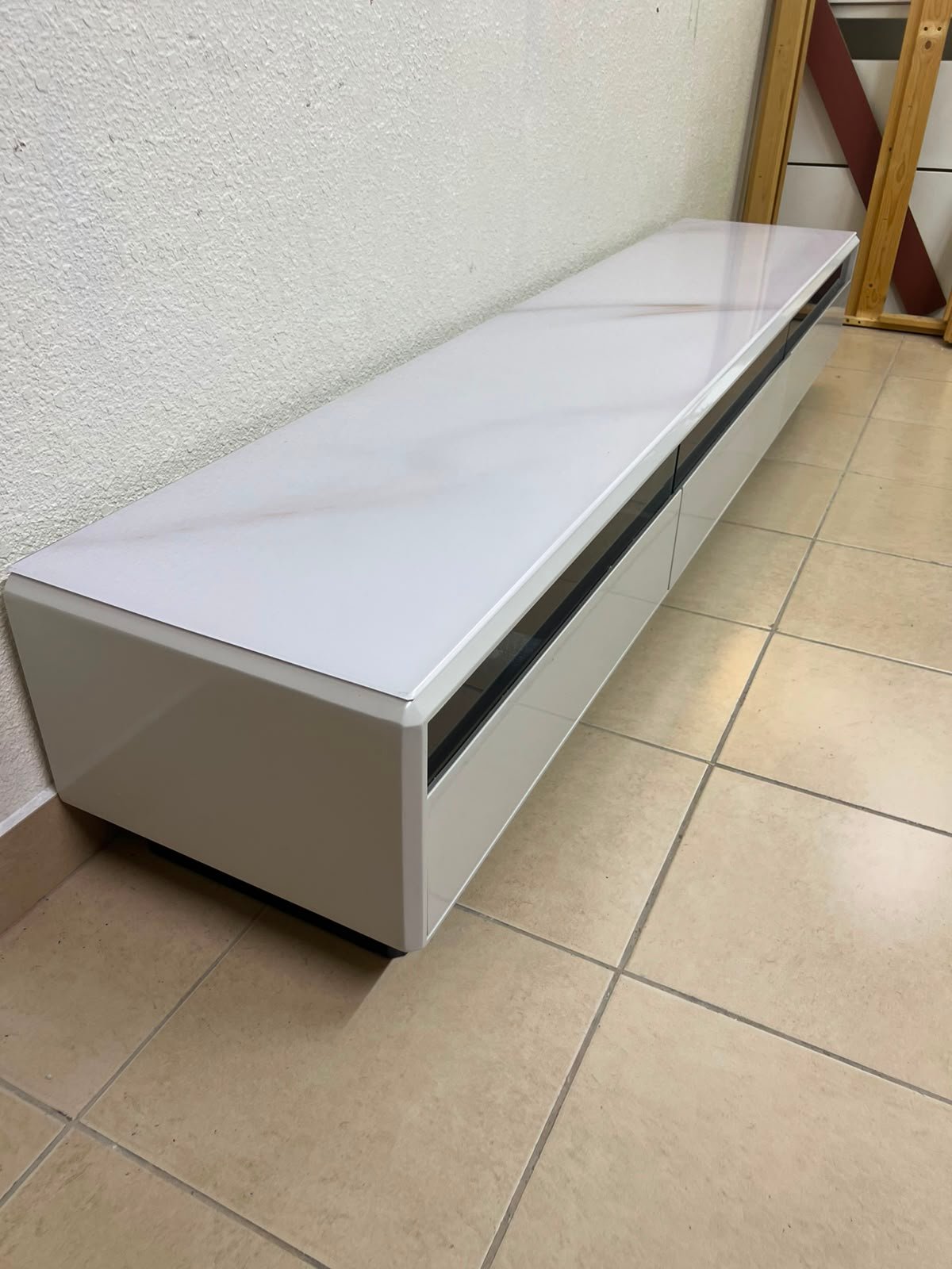 Home Centre TV stand - Image 4
