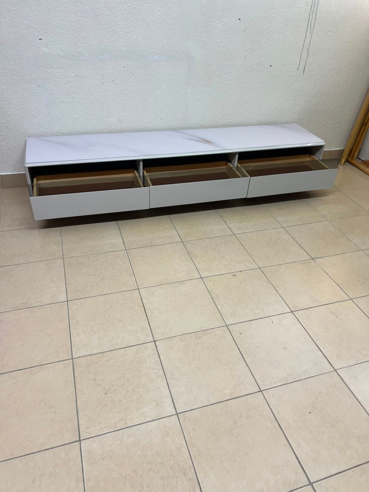 Home Centre TV stand - Image 13
