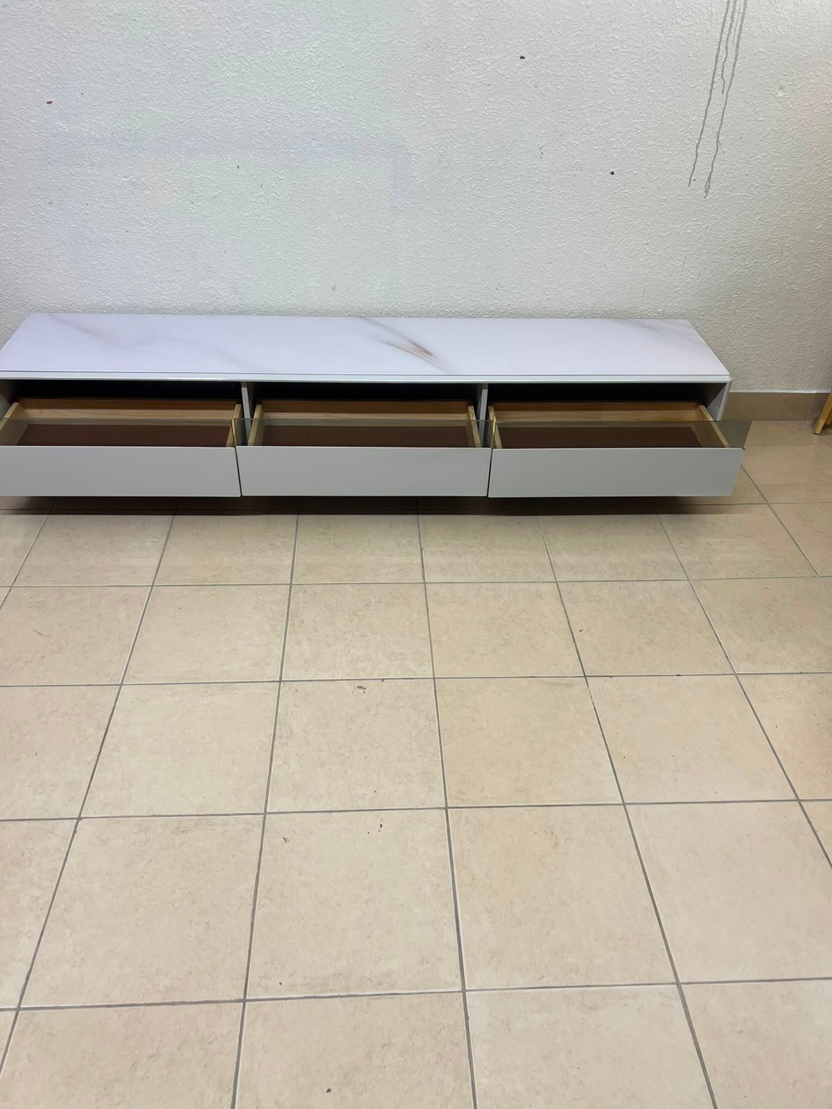 Home Centre TV stand - Image 10