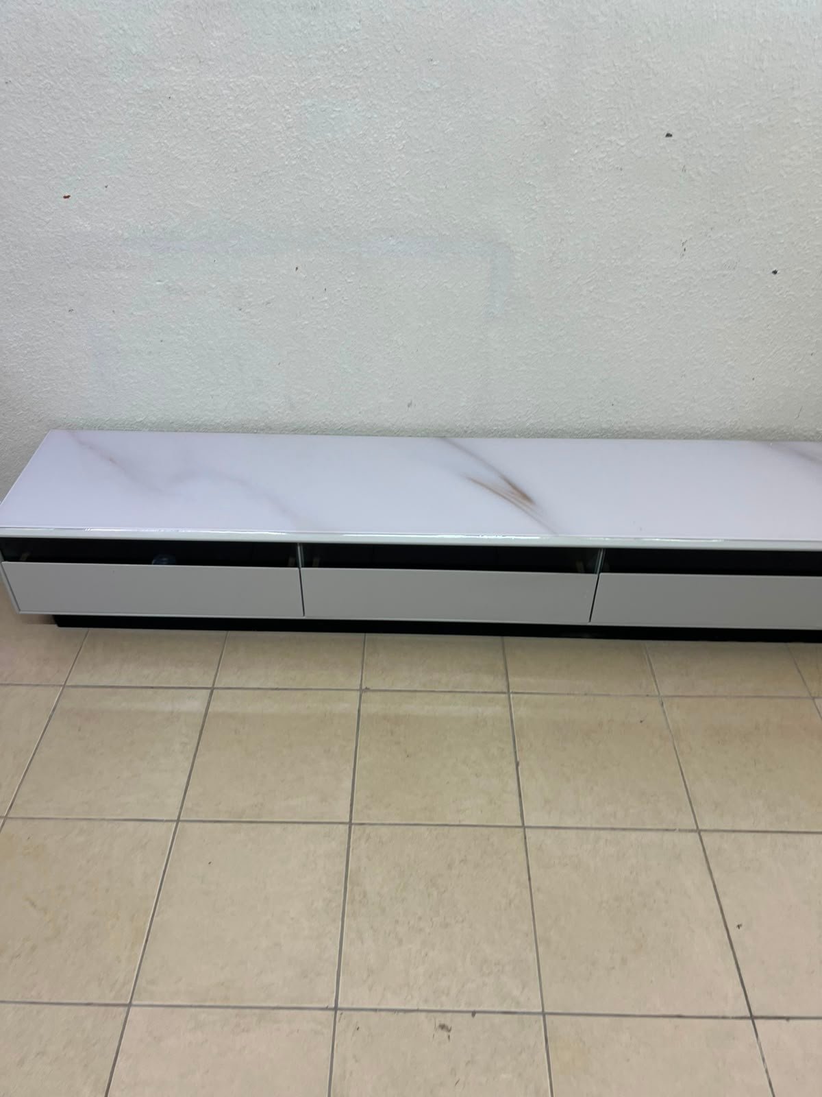 Home Centre TV stand - Image 9