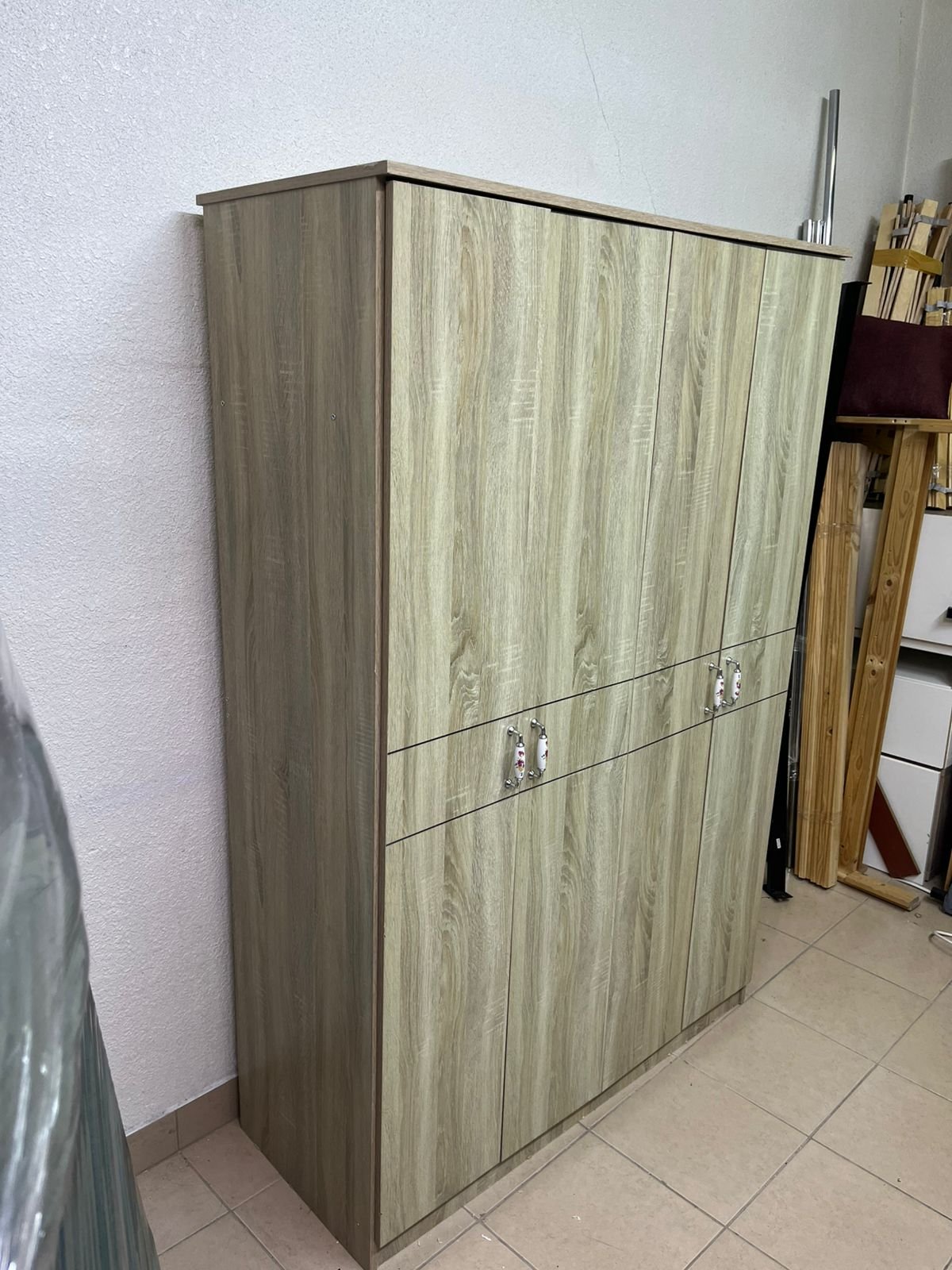4-door wardrobe - Image 5