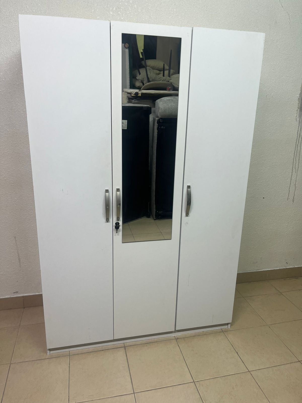3-door wardrobe - Image 4