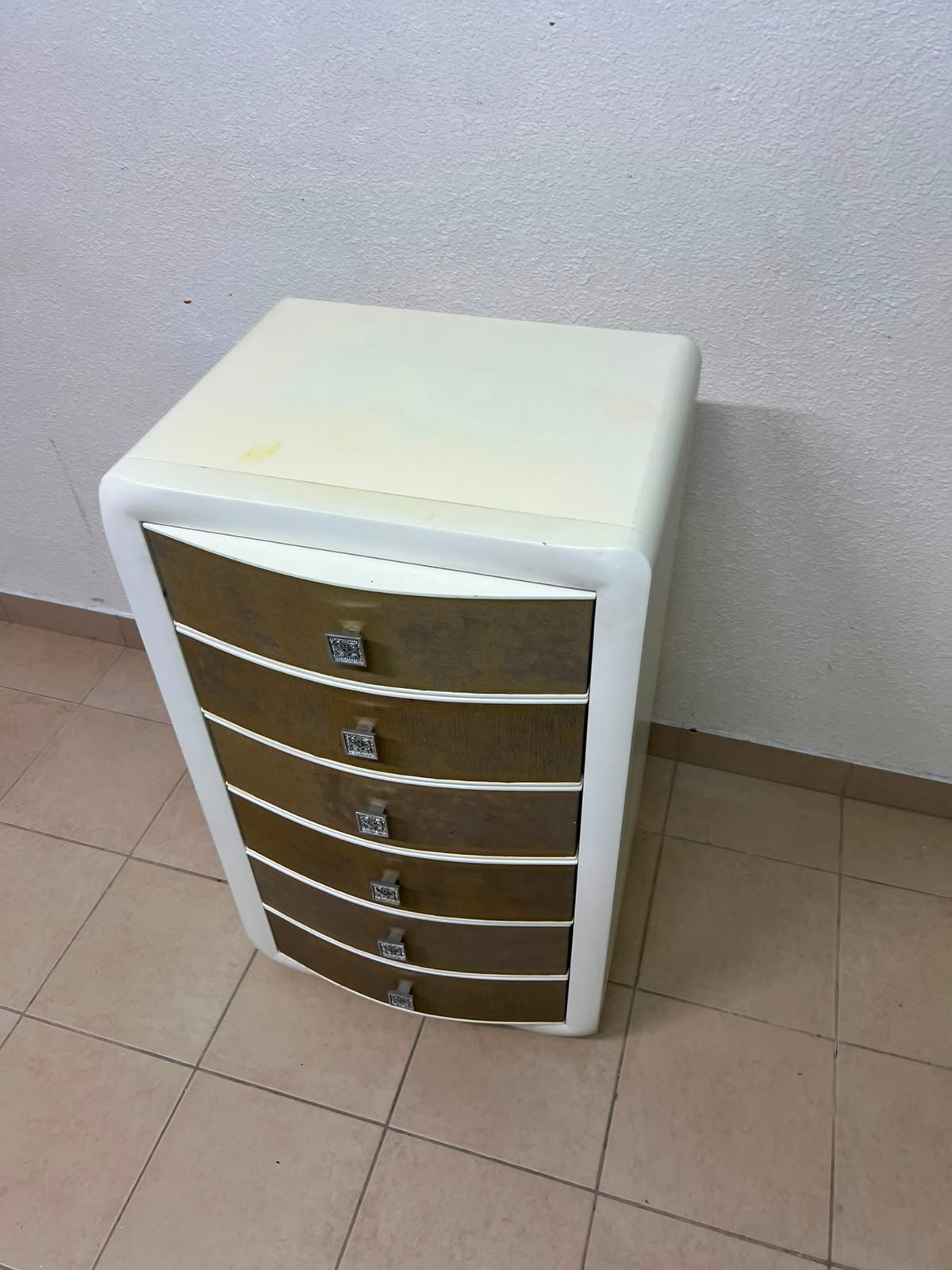 white drawer unit - Image 4