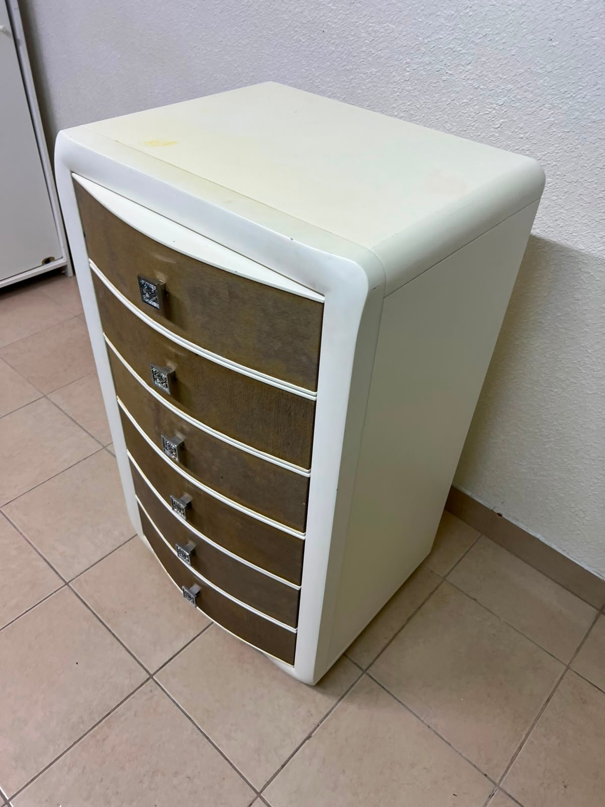 white drawer unit - Image 6