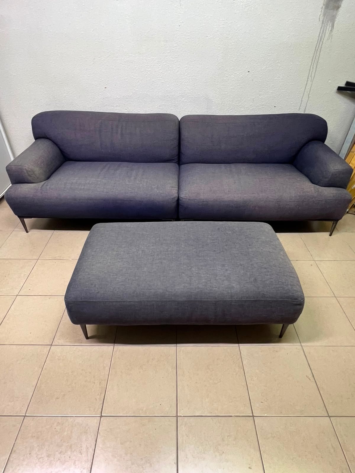 4-seater sofa - Image 2
