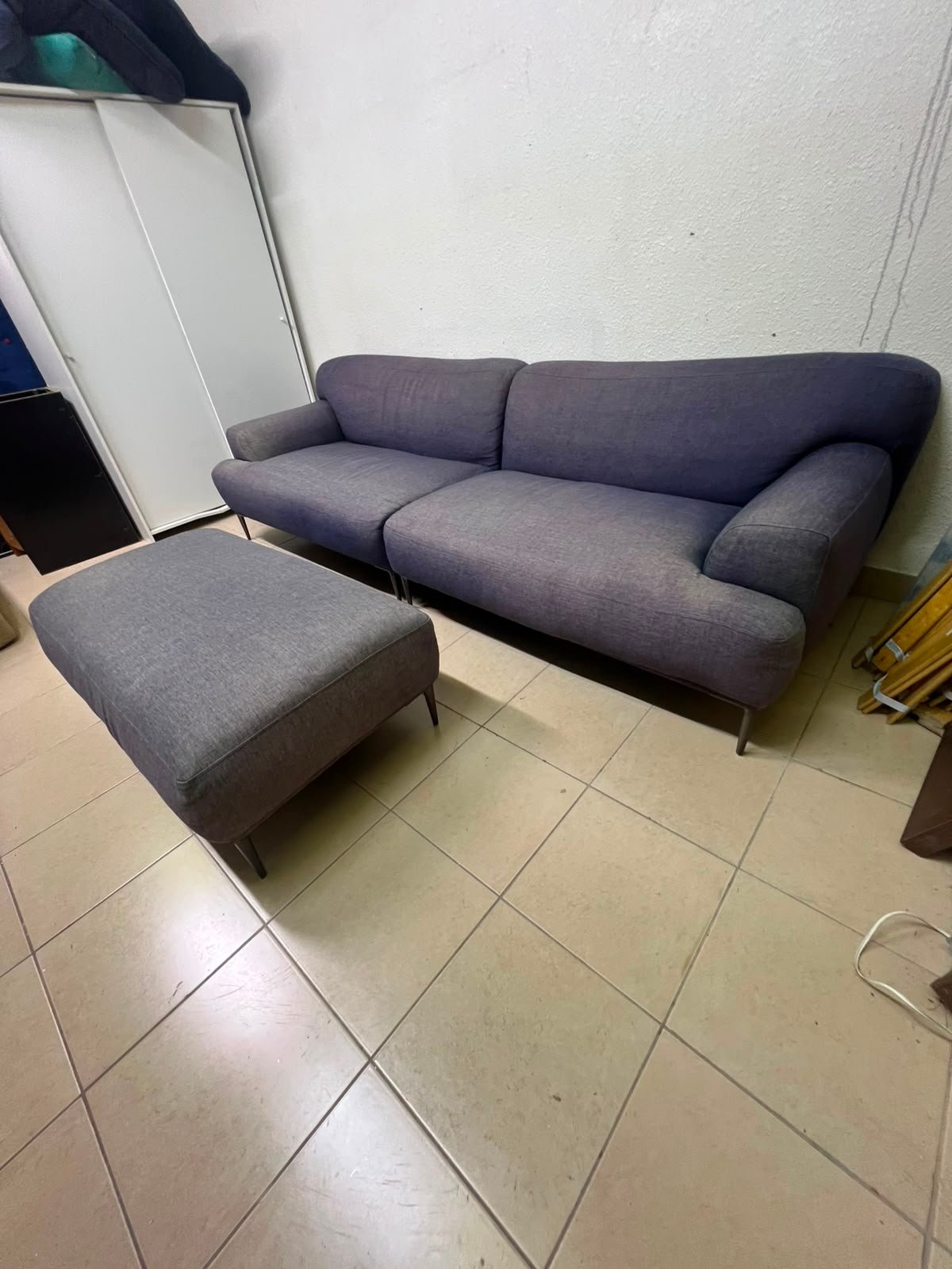 4-seater sofa - Image 7