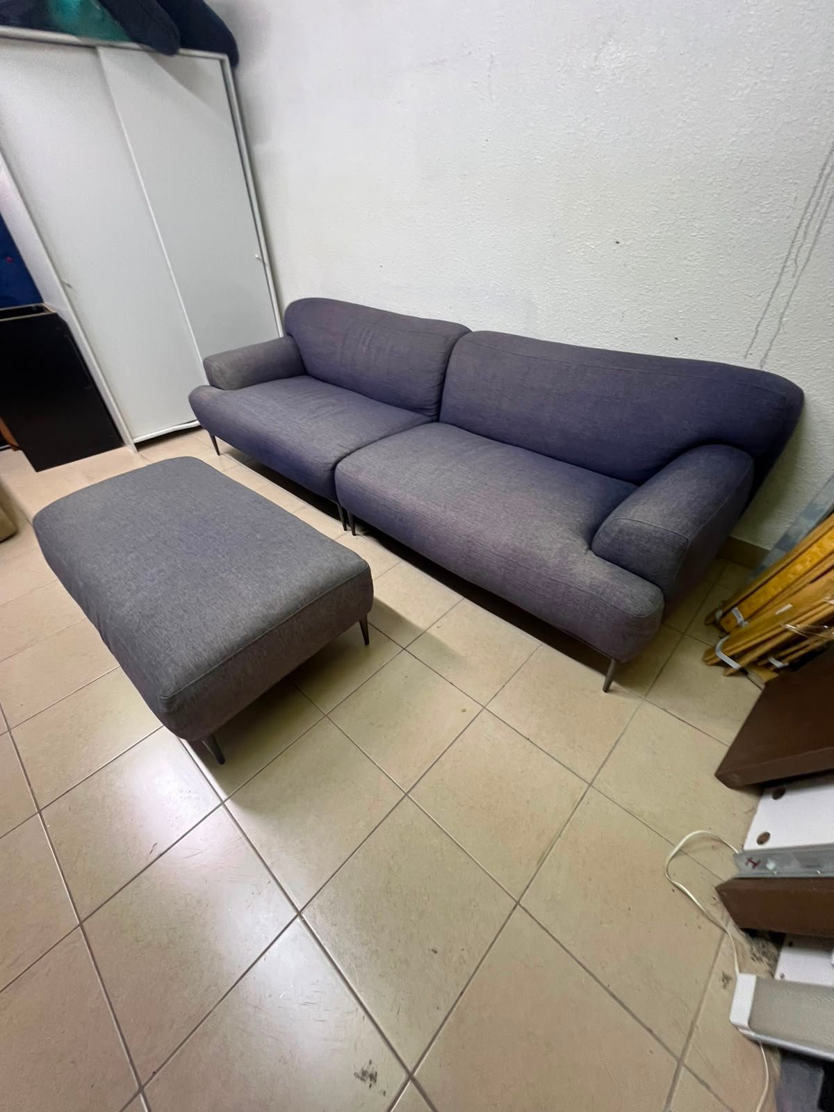 4-seater sofa - Image 10