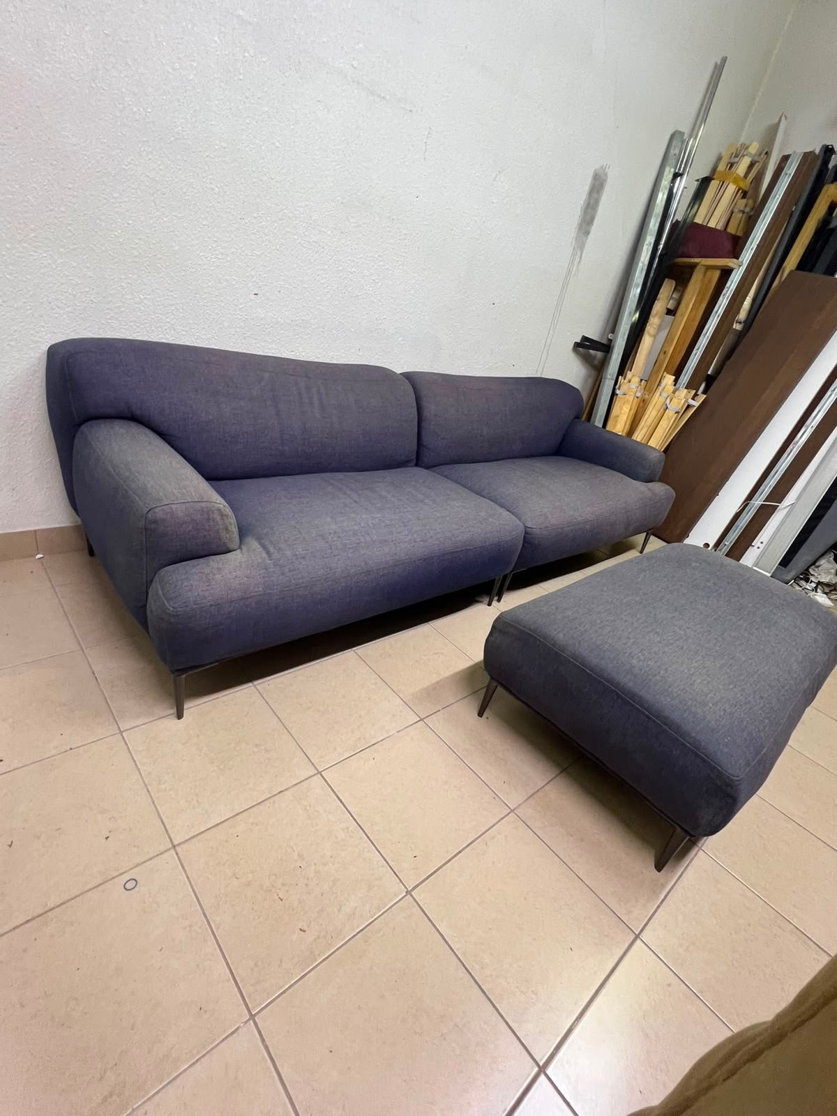 4-seater sofa