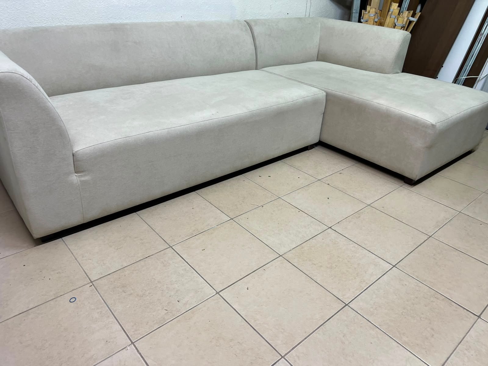 Corner sofa
