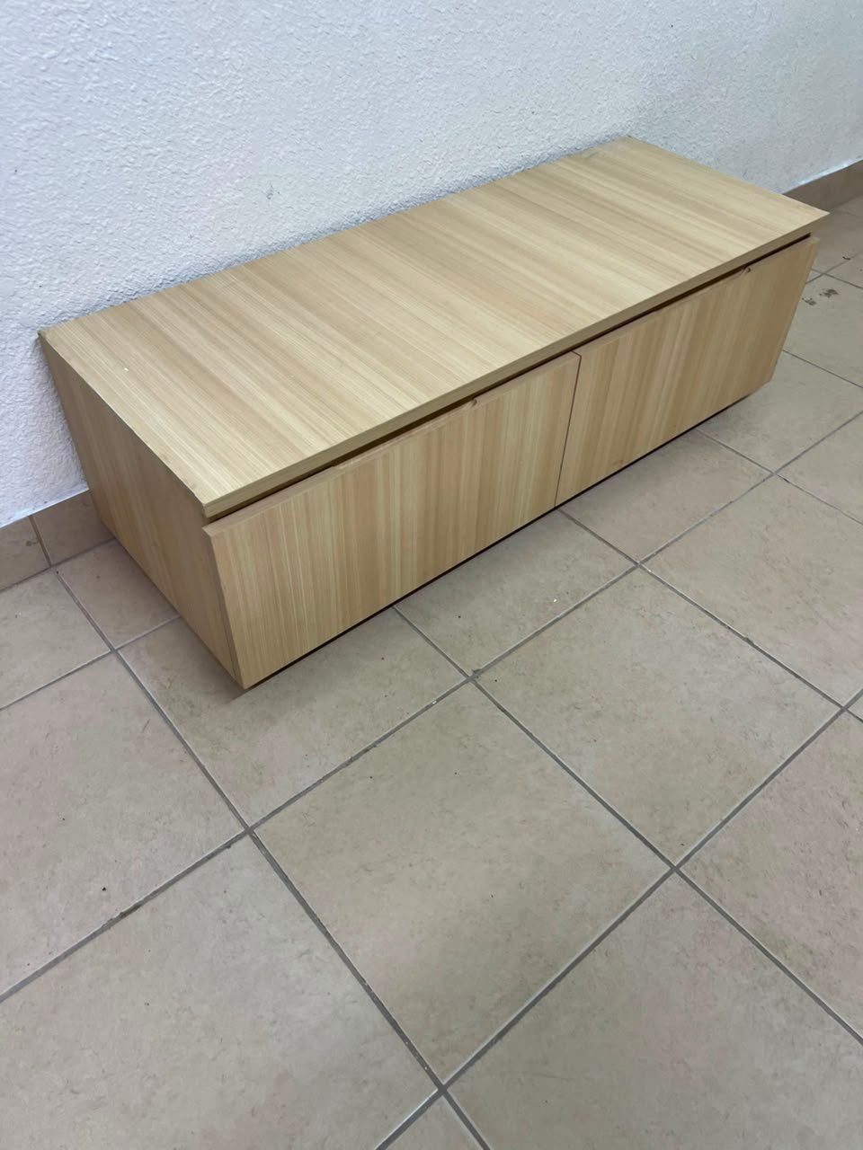 Sturdy wooden TV stand - Image 10