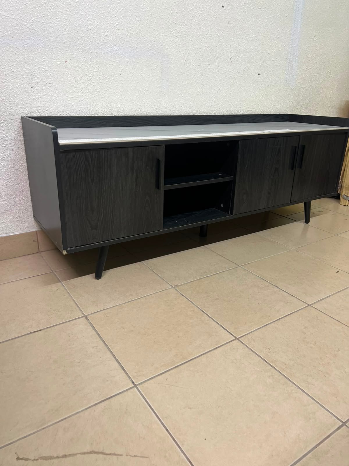 VEELOK brand TV unit with a modern design and black wooden legs - Image 9