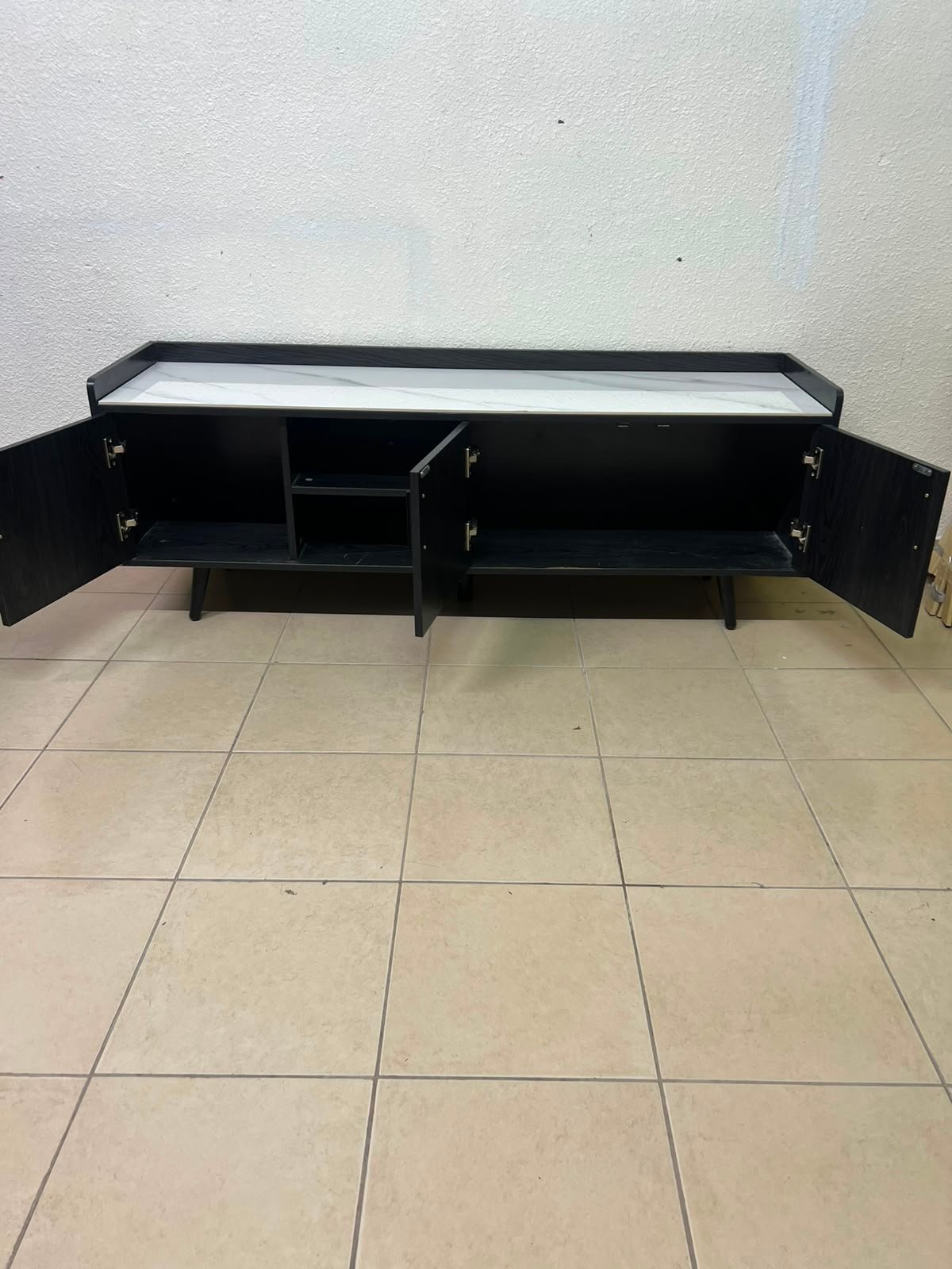 VEELOK brand TV unit with a modern design and black wooden legs - Image 4