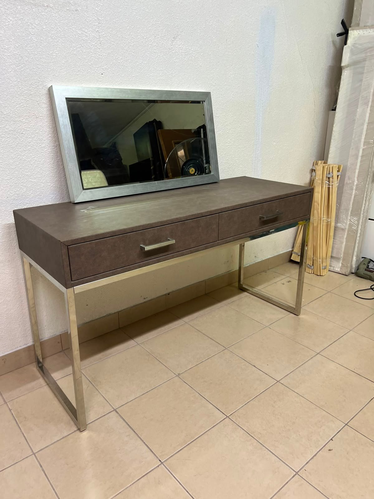 This Monarch Specialties console table features a modern design in gray with a metal frame. - Image 6