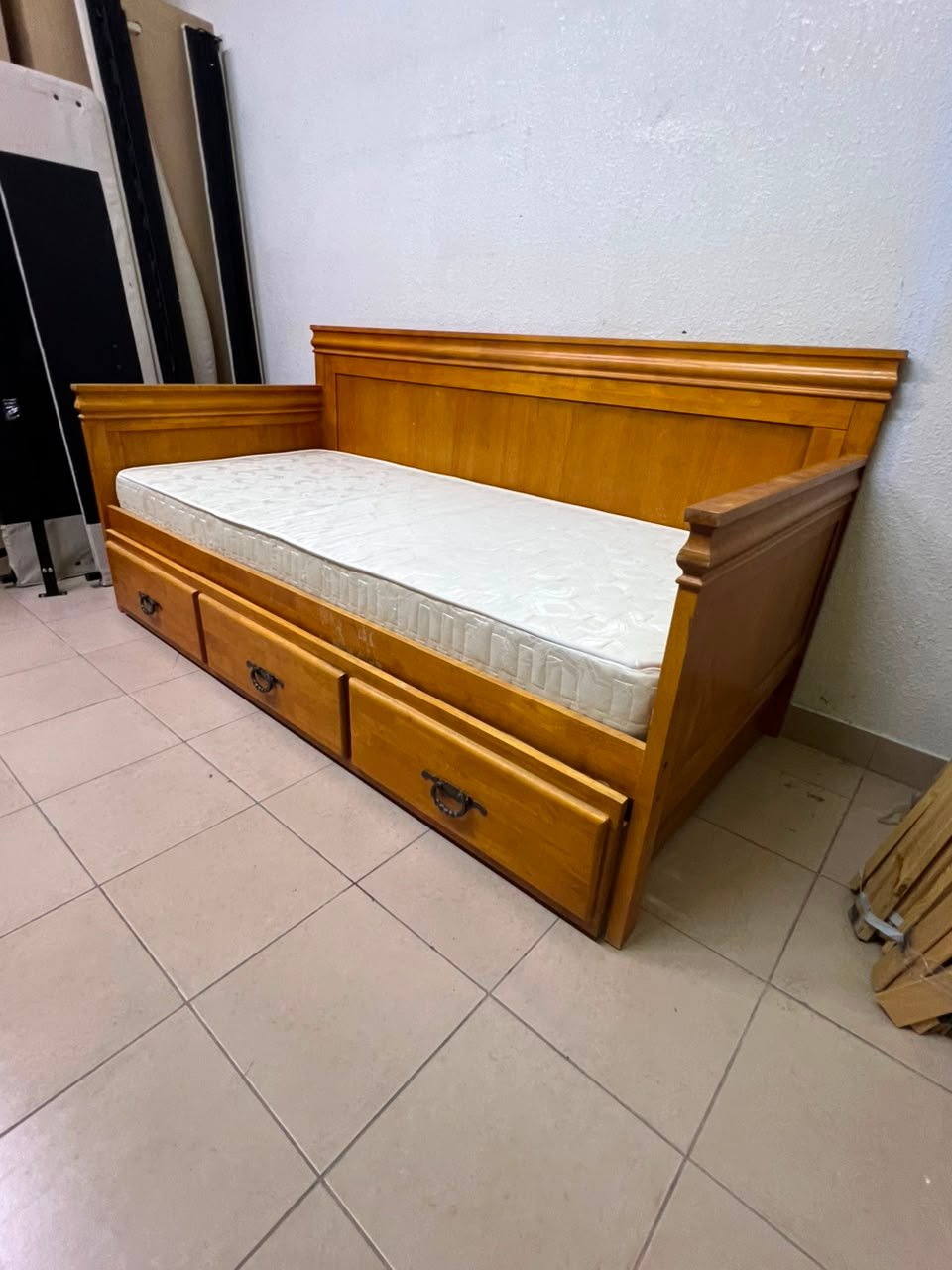 Home Centre daybed with mattress