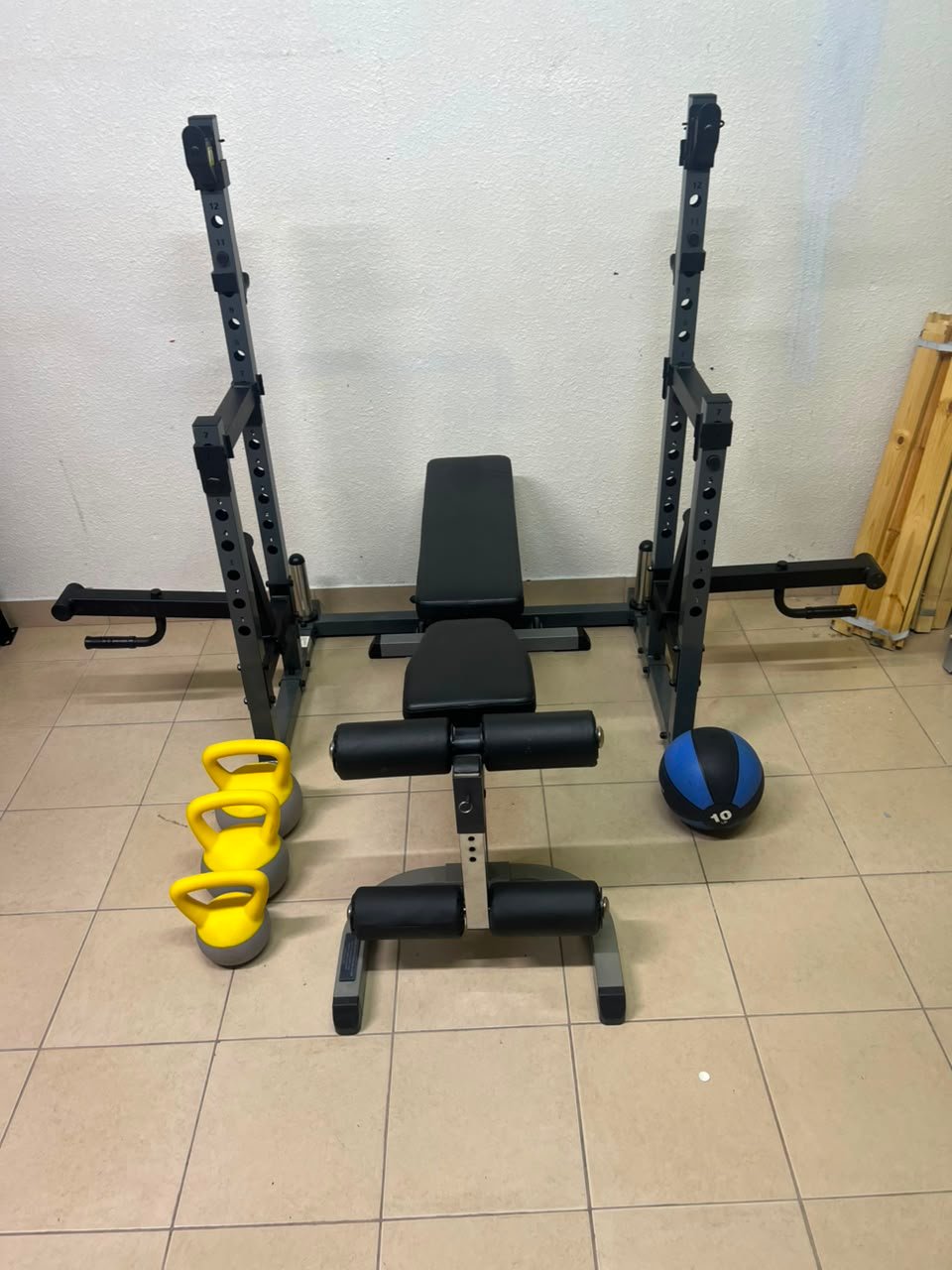 A complete home fitness equipment set including an adjustable push-up bench and weight rack. - Image 3