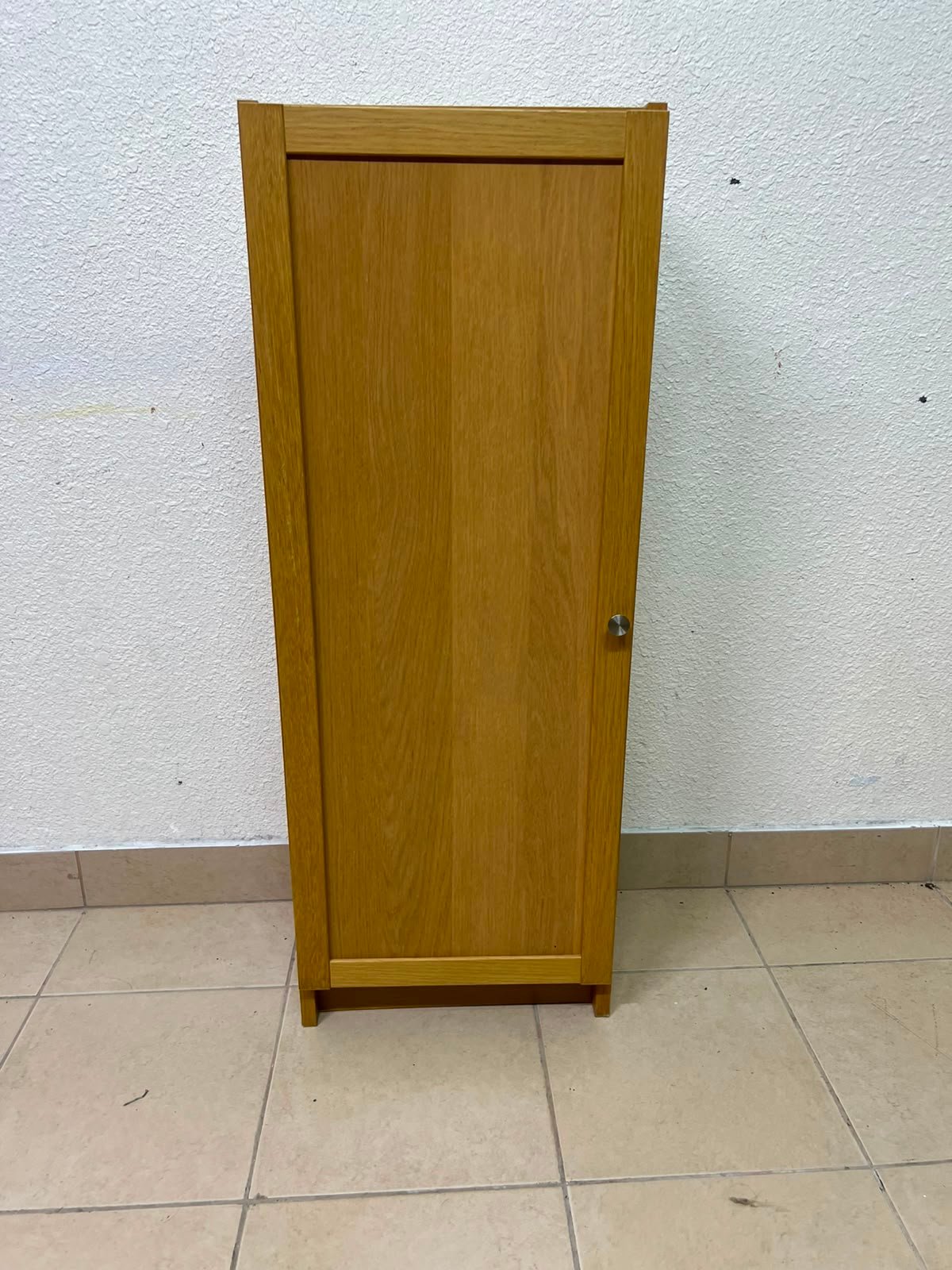 A narrow storage cabinet, either IKEA-style or similar, featuring a natural oak veneer finish. - Image 12