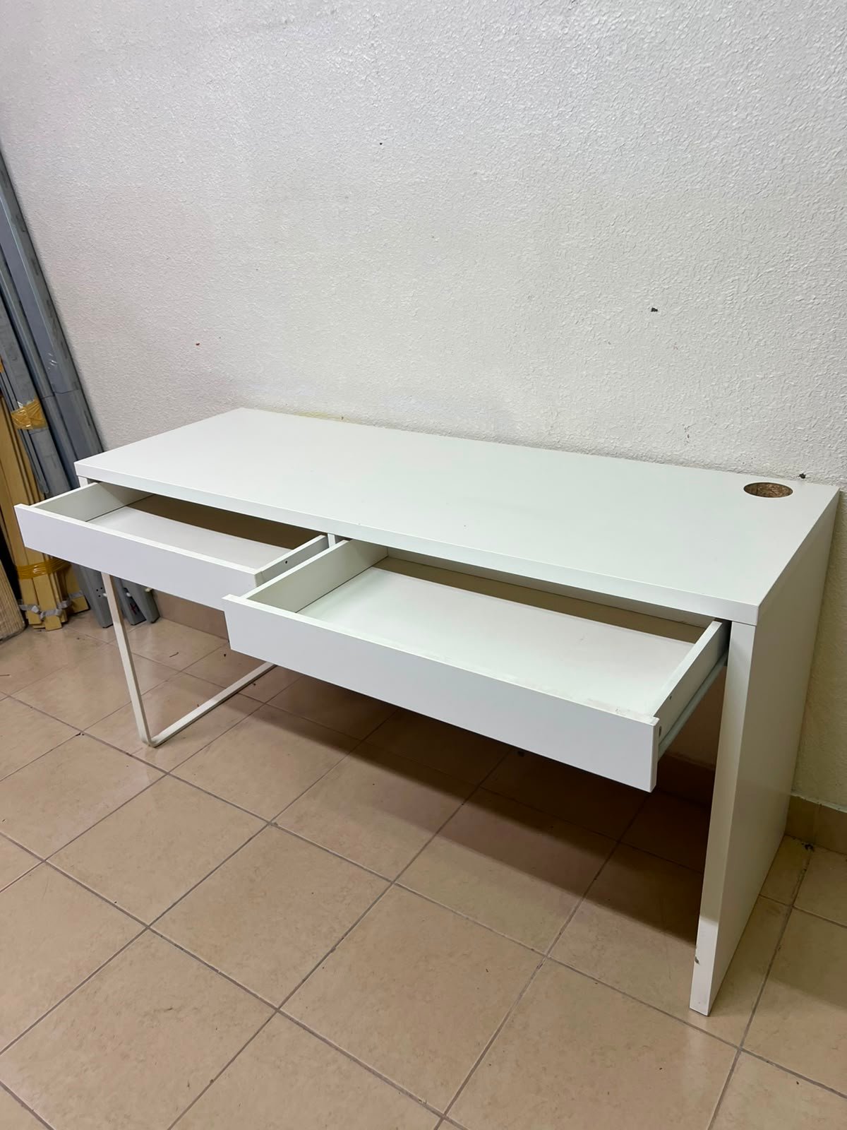 Office chair with desk - Image 12