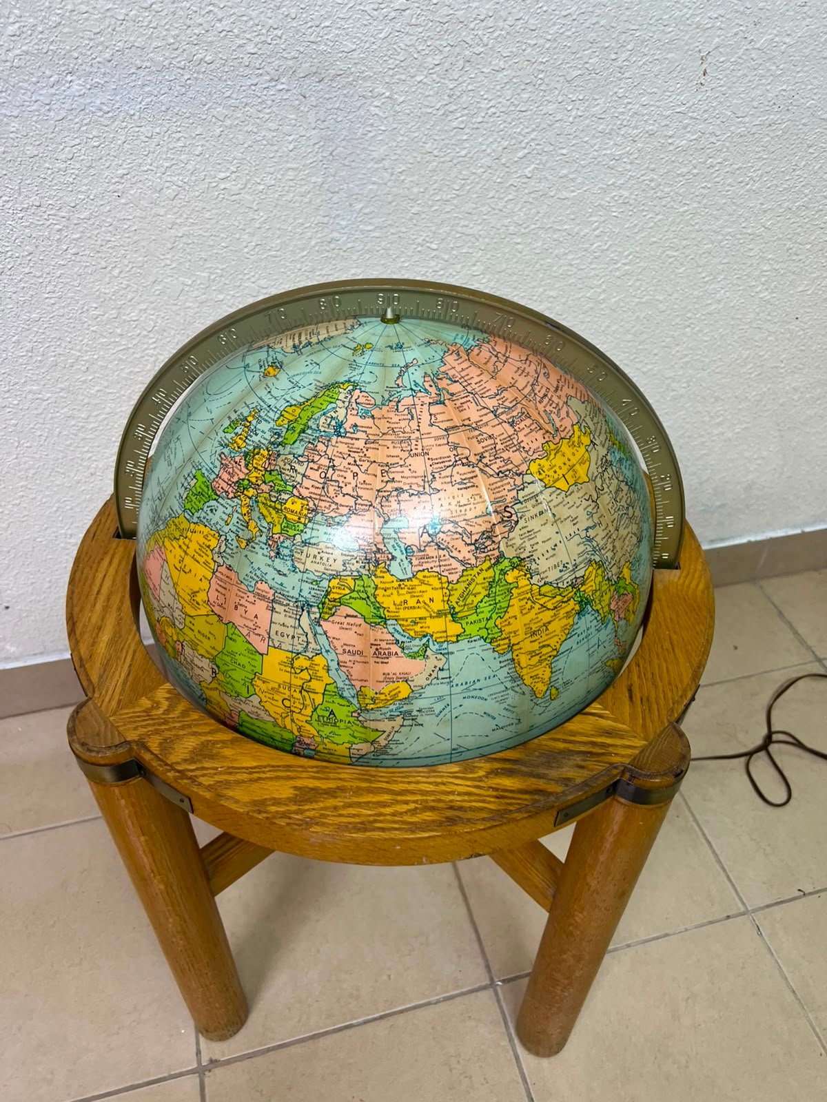 Vintage Replogle Heirloom Floor Globe - Image 2