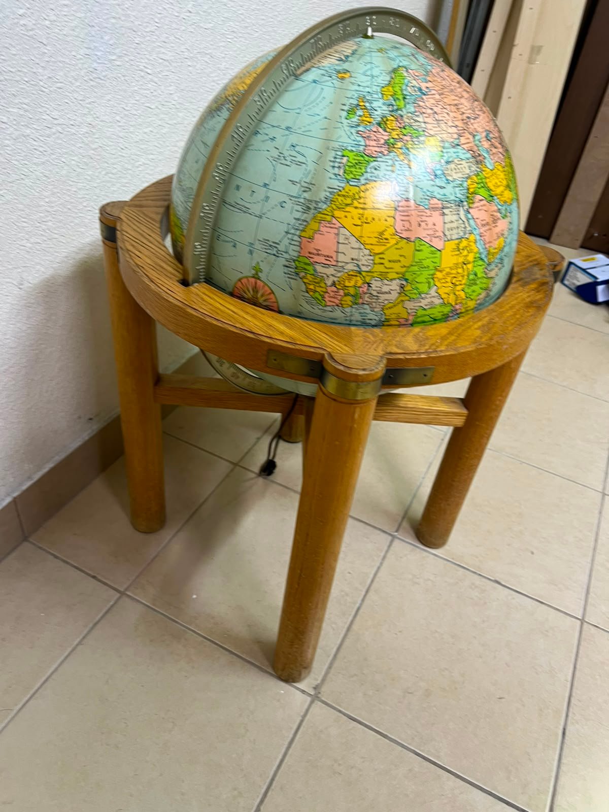 Vintage Replogle Heirloom Floor Globe - Image 8