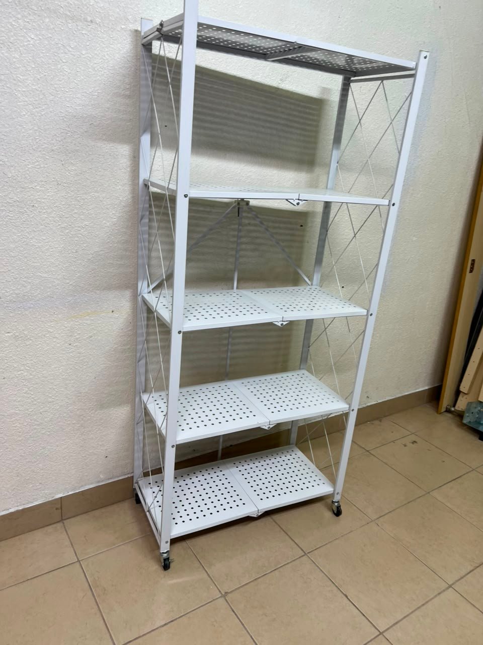 4-Tier Foldable Storage Shelf,Multi-Functional Standing Metal Shelves with Wheels,Ideal for Living Room,Bedroom,Garage,Kitchen (White) - Image 3