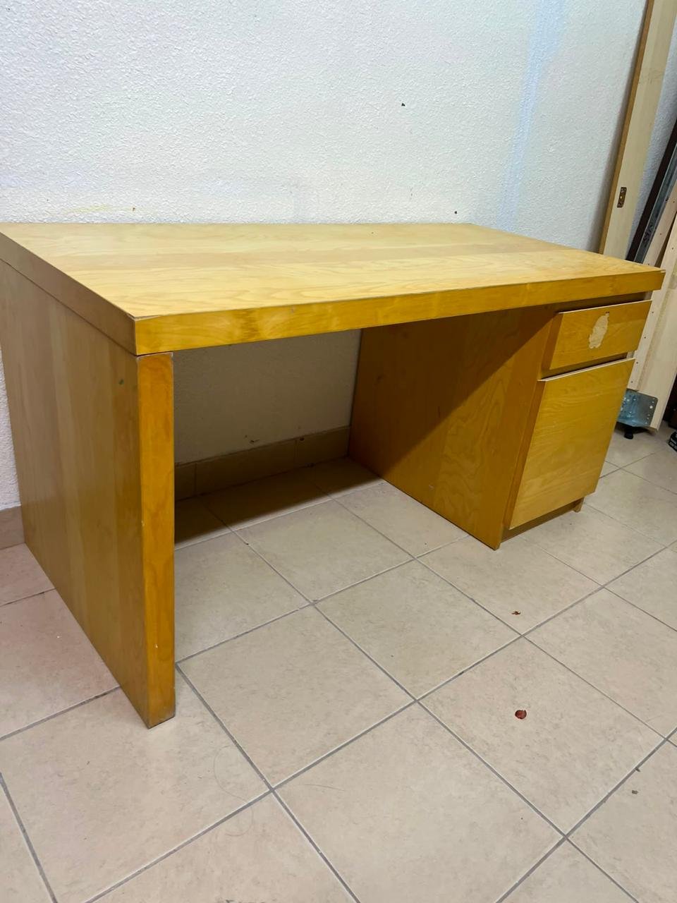IKEA MALM Desk - Image 4