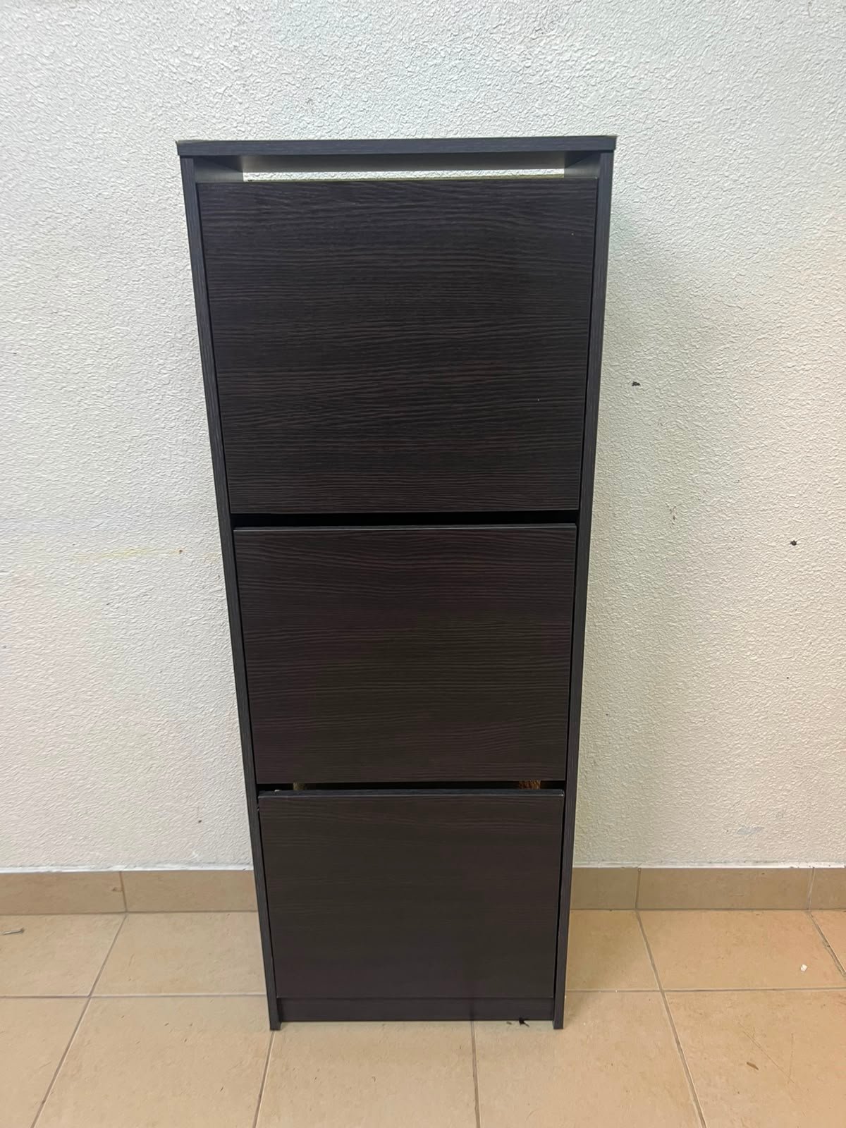 Shoe cabinet with 3 compartments, black-brown
