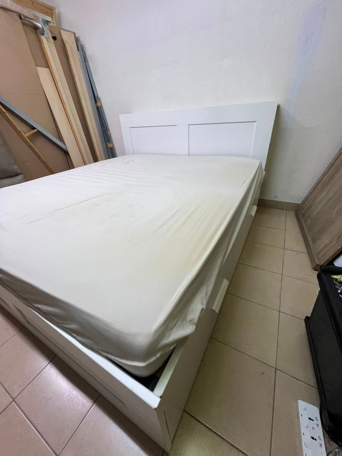 BRIMNES Bed frame with storage, white, - Image 11