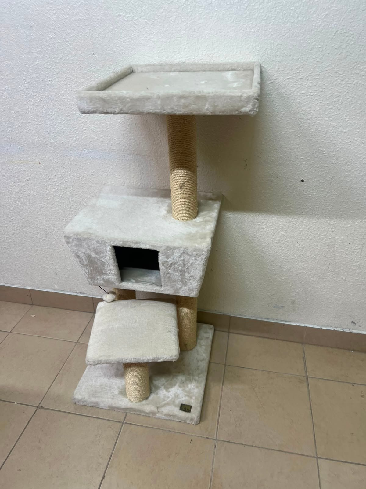 ebi Scratching Tree Trend New Jersey for Cats - Image 4