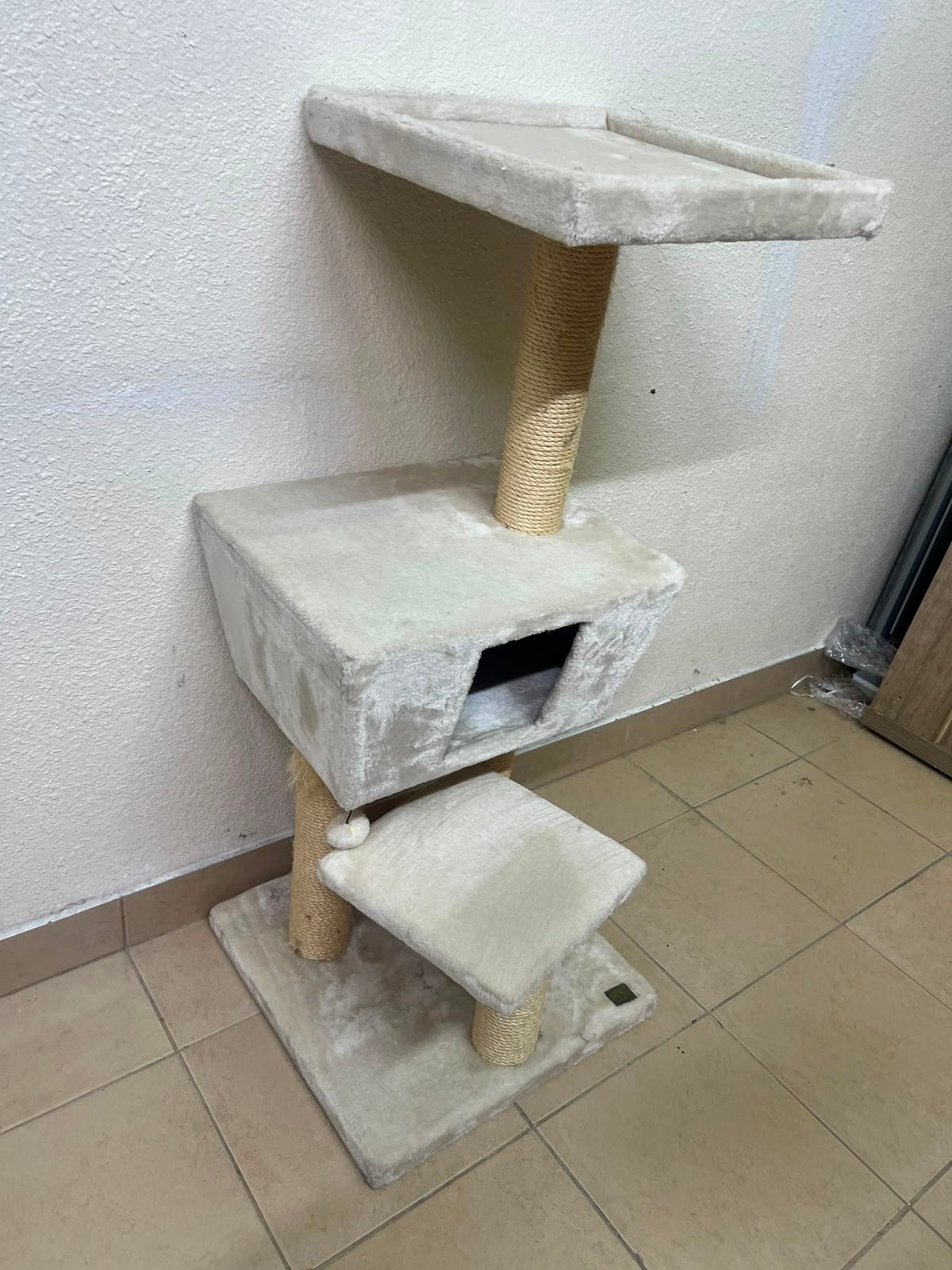 ebi Scratching Tree Trend New Jersey for Cats - Image 6