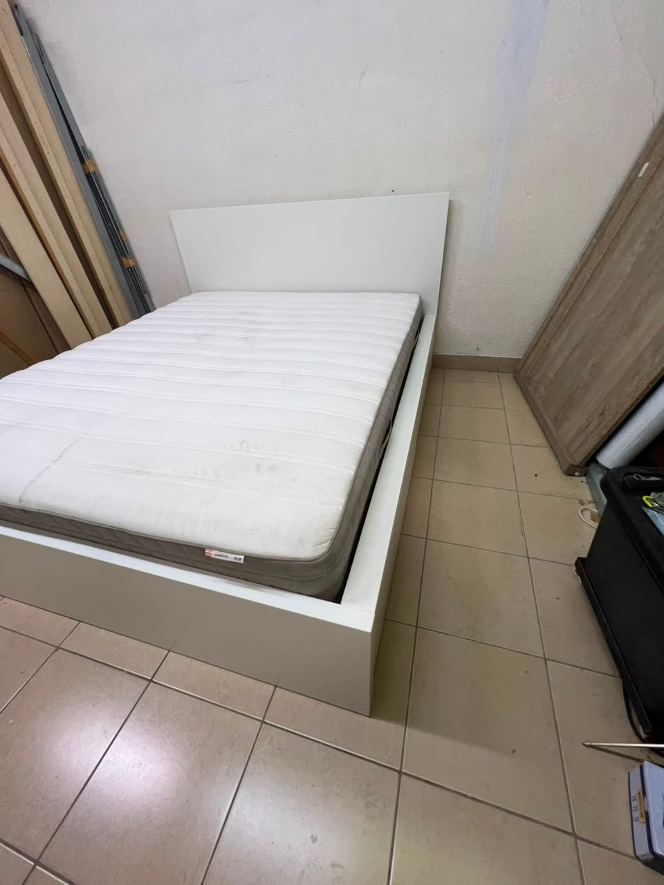 IKEA king-size bed - Image 5