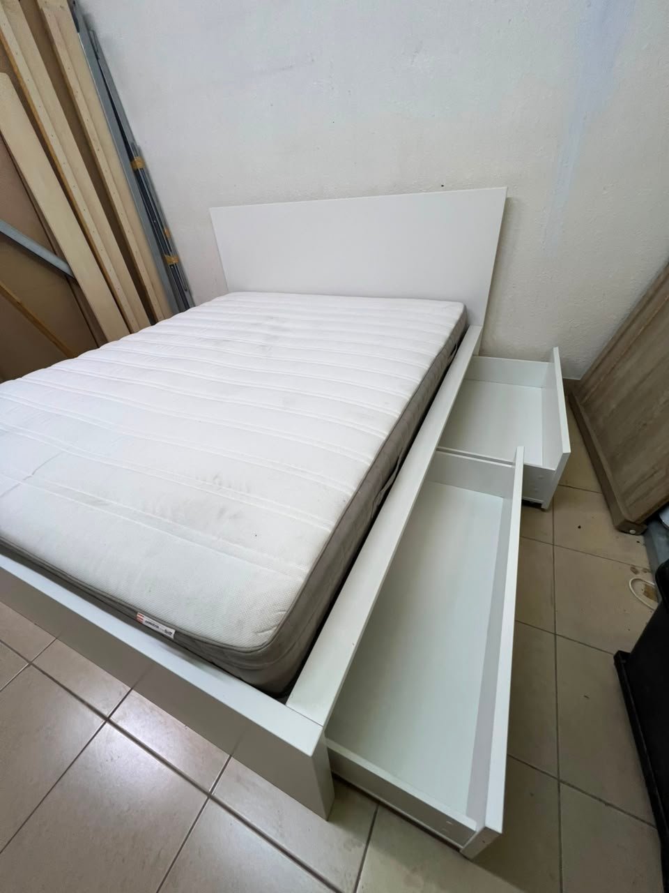 IKEA king-size bed - Image 6