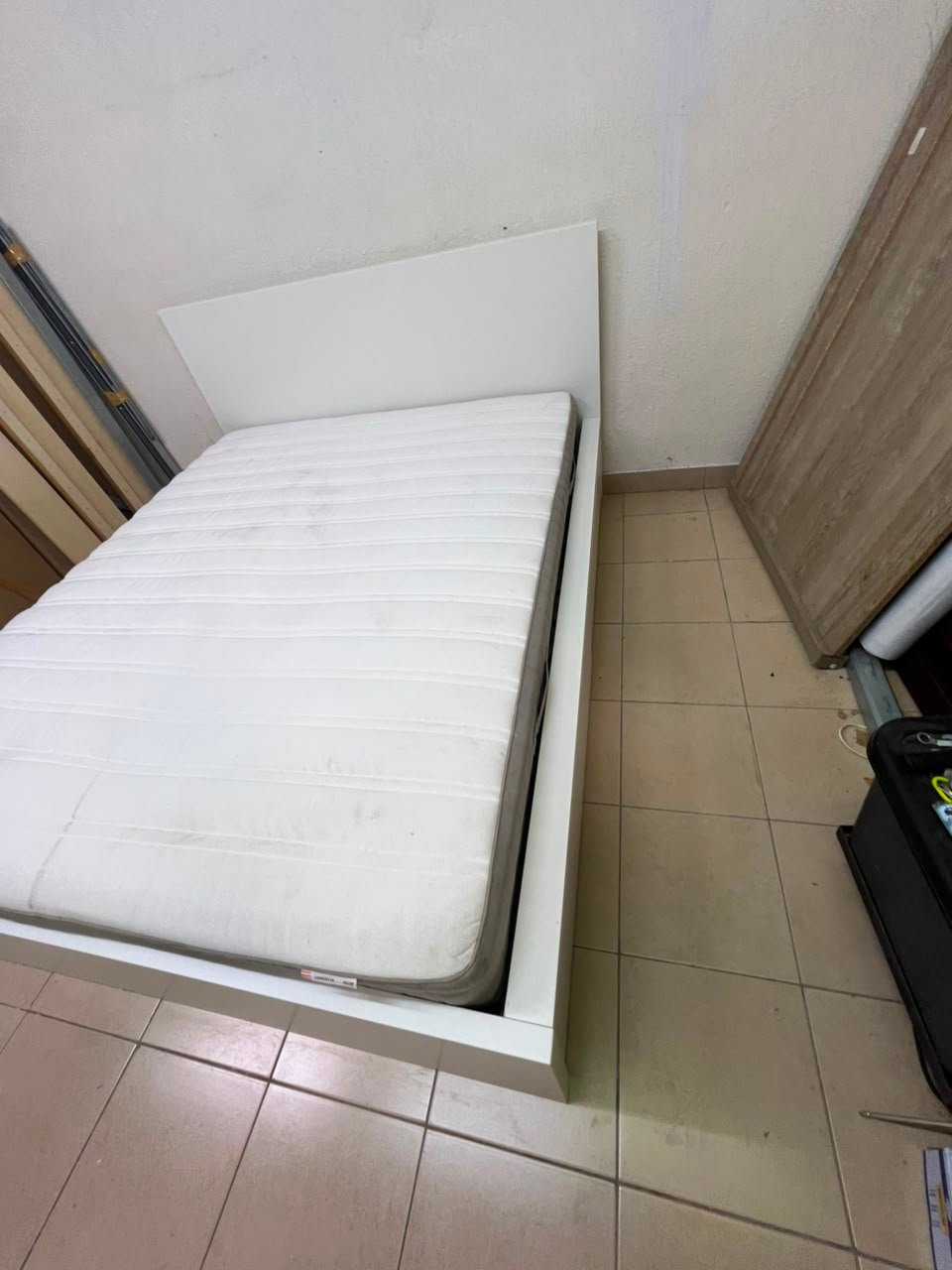 IKEA king-size bed - Image 13