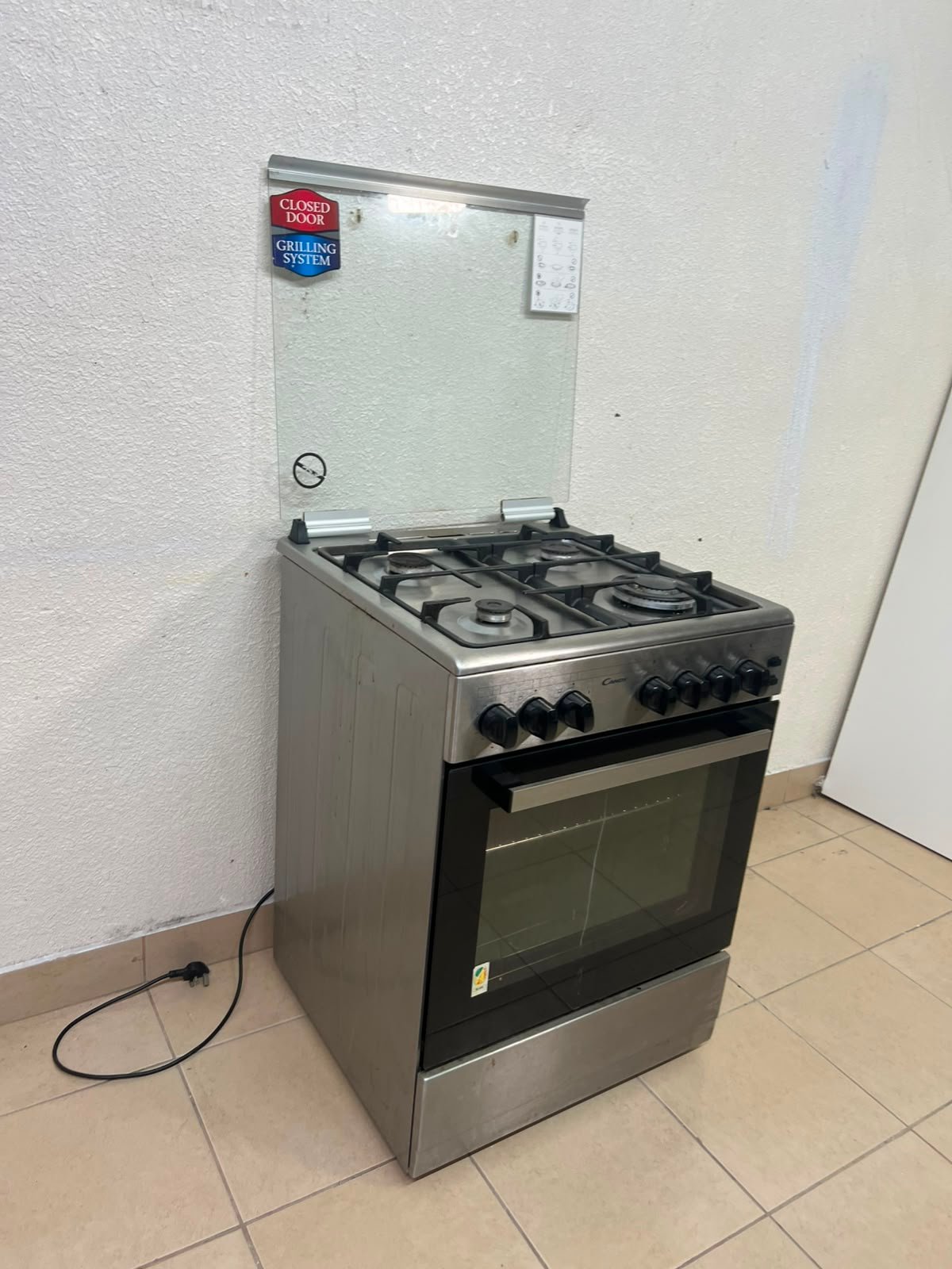 Candy 4 Gas Burners Cooker CGG64XLPG - Image 4