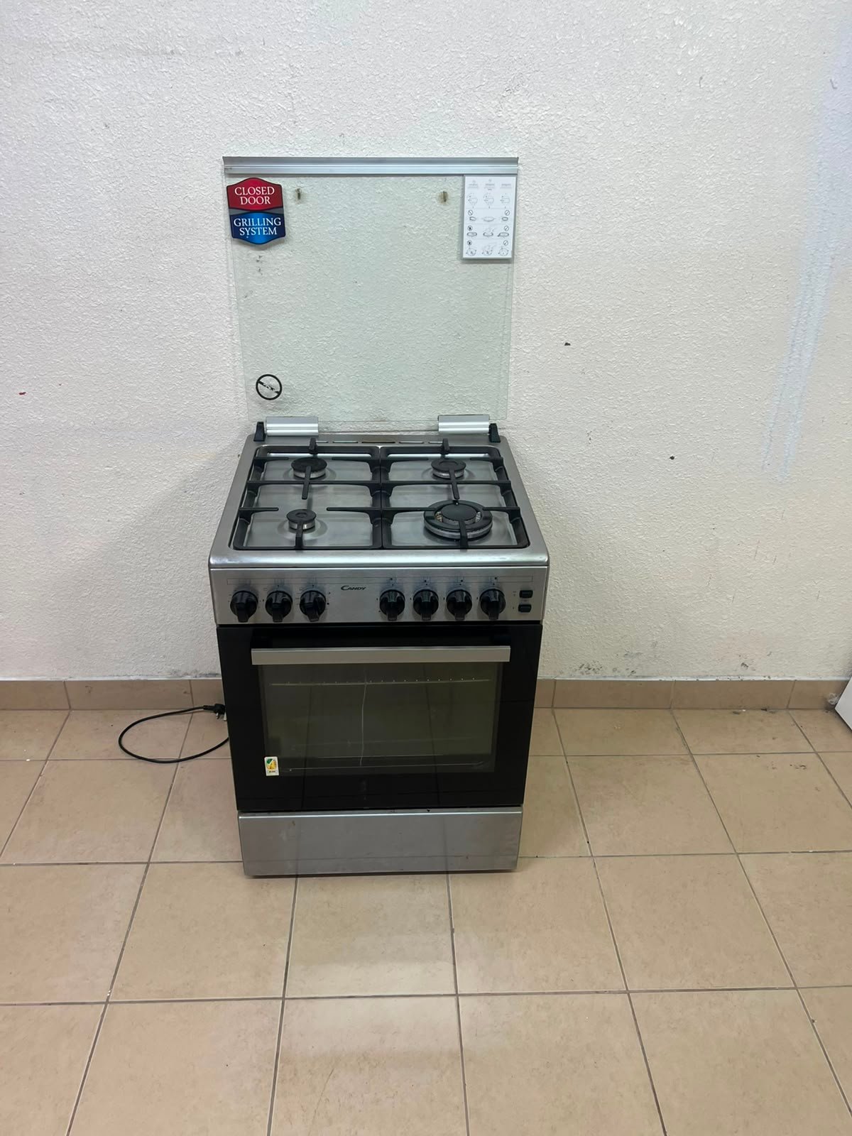 Candy 4 Gas Burners Cooker CGG64XLPG - Image 8
