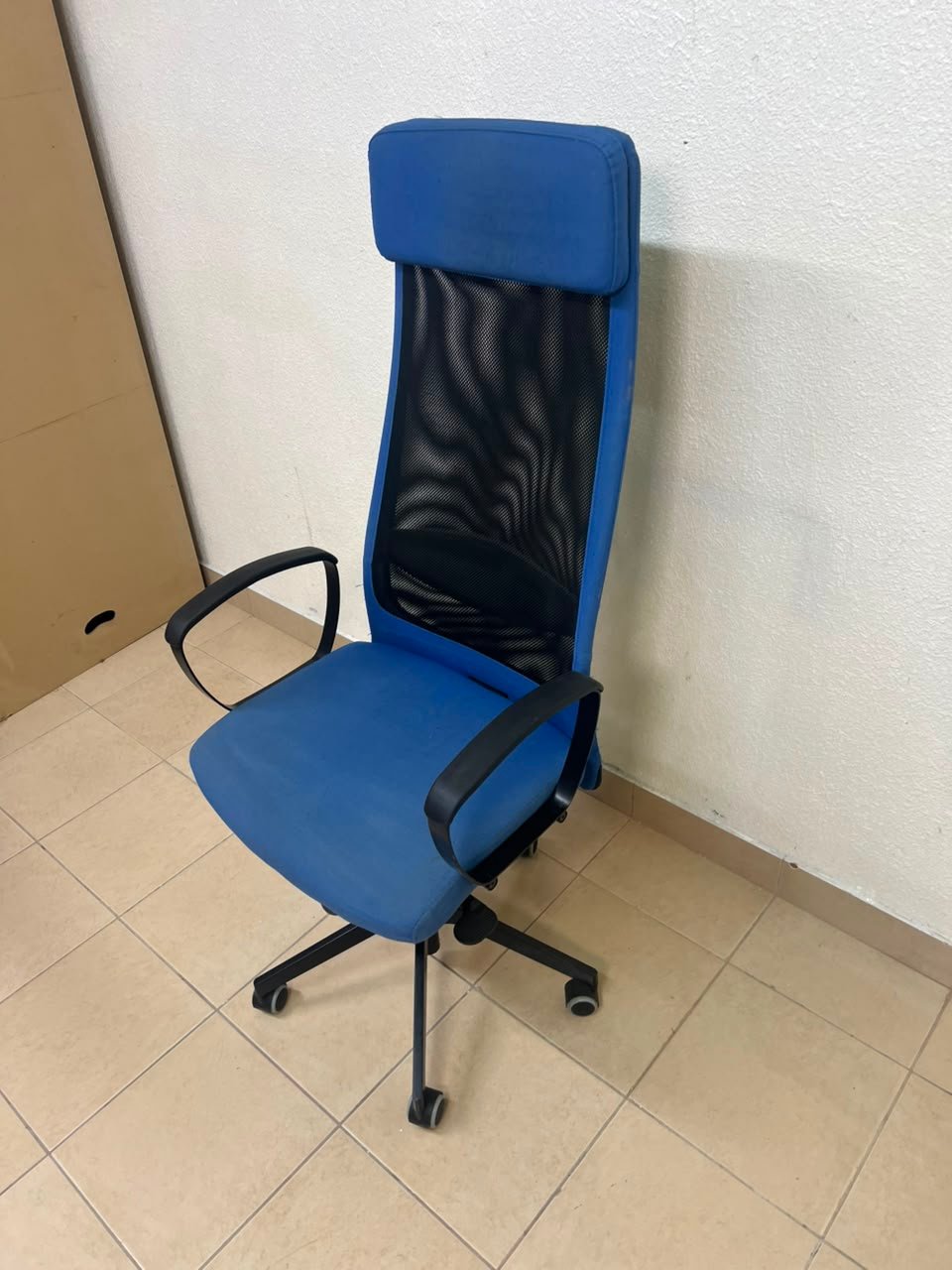 MARKUS Office chair - Image 4