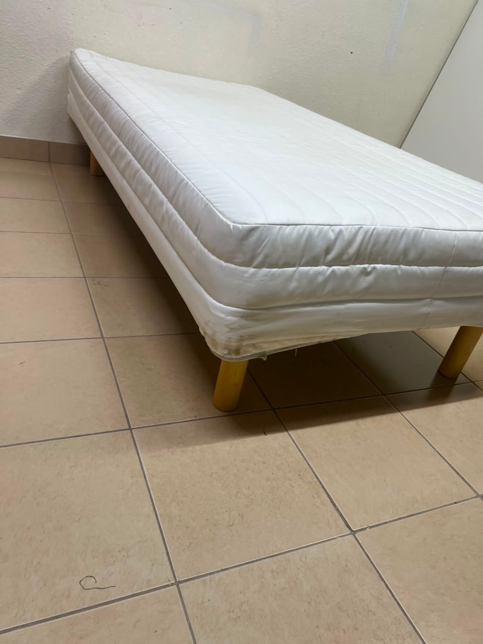 MUJI Mattress with Legs - Image 2