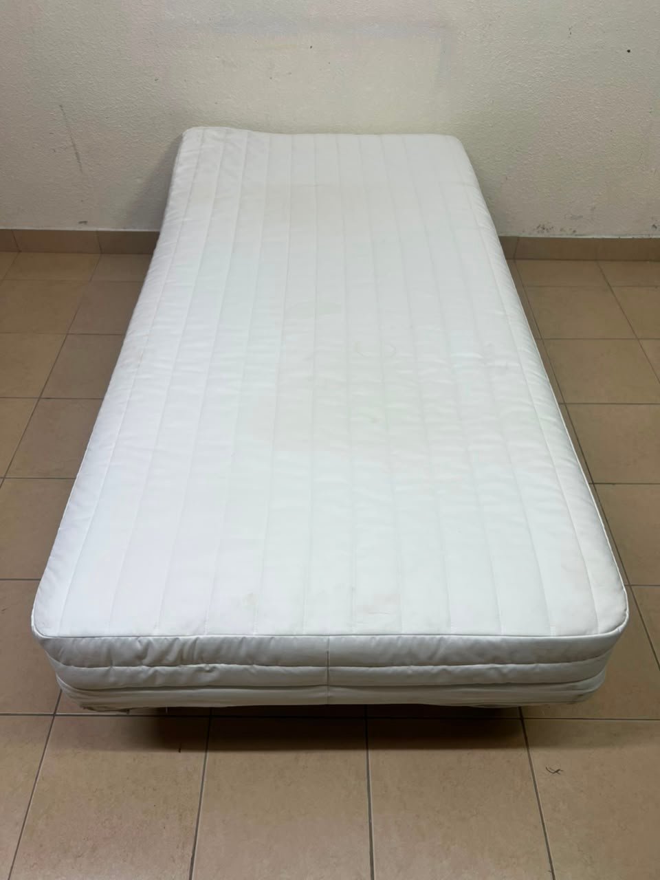 MUJI Mattress with Legs - Image 11
