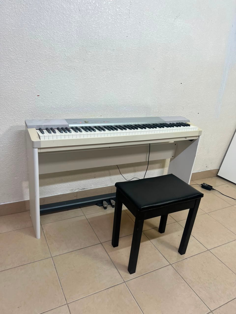 Digital Piano Bundle - Image 4