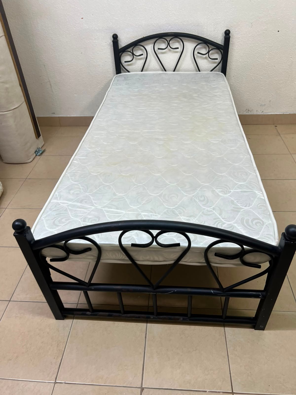 Single Metal Bed Frame - Image 5