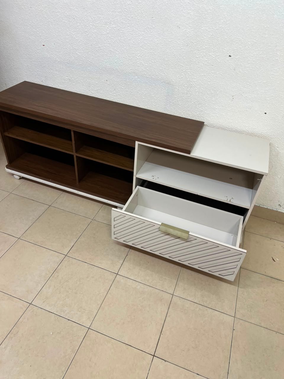 TV Stand - Image 3