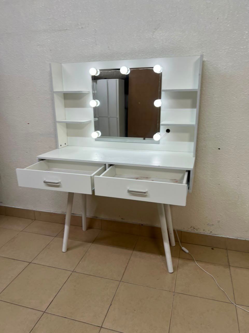 Modern White Makeup Vanity Table with LED Lighted Mirror - Excellent Condition