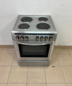 Stainless Steel Electric Cooker with Oven - Excellent Condition for Sale - Image 10