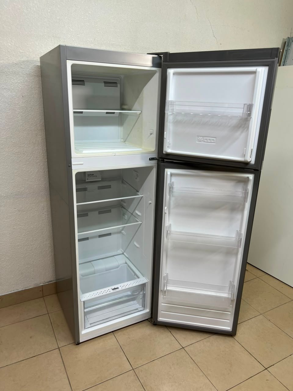 Toshiba Double-Door Refrigerator - Excellent Condition for Sale - Image 12