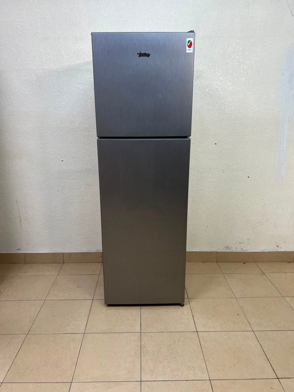 Toshiba Double-Door Refrigerator - Excellent Condition for Sale - Image 15