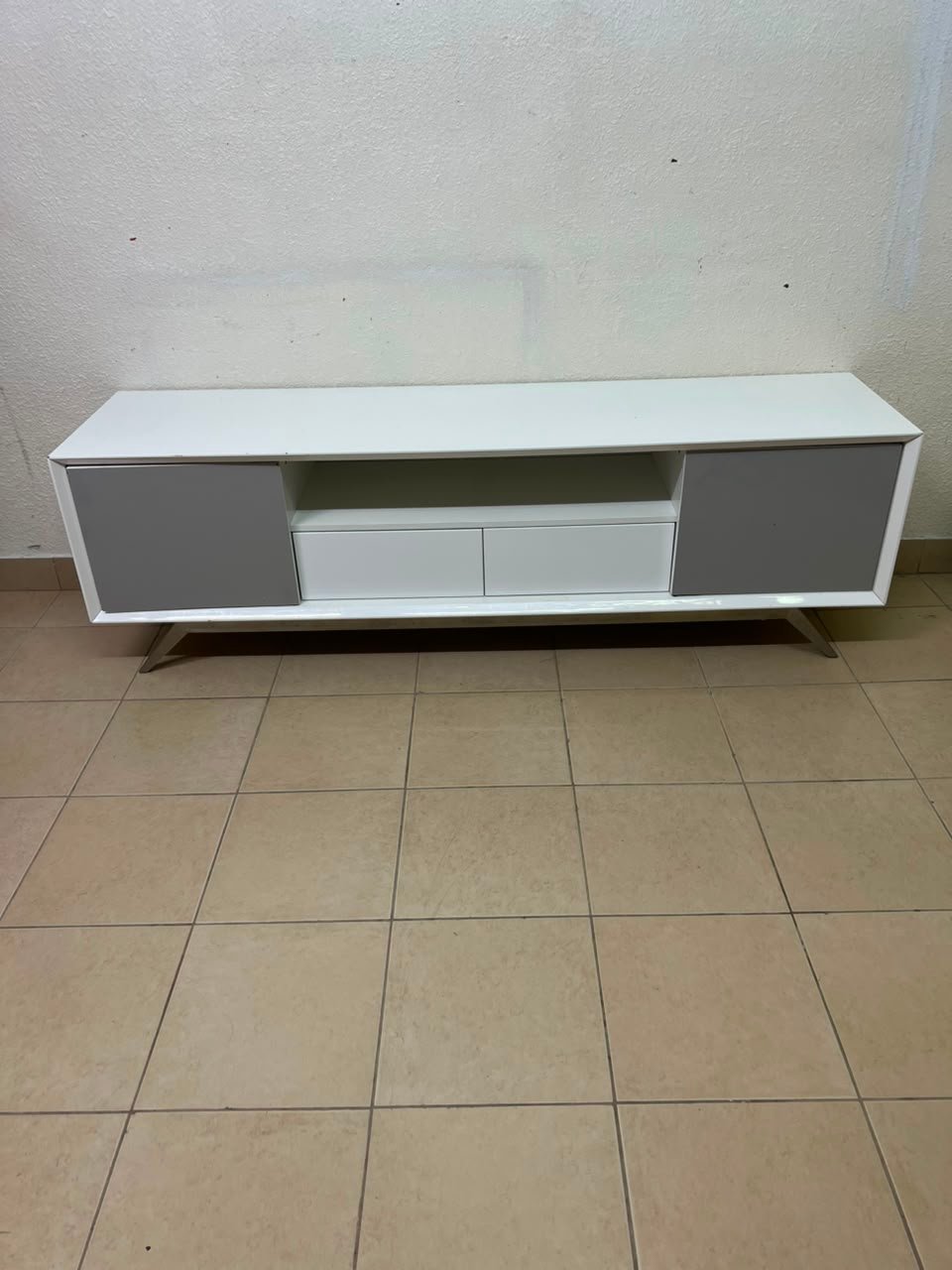 Modern Two-Tone Media Console / TV Stand – White & Light Grey with Angled Legs - Image 10