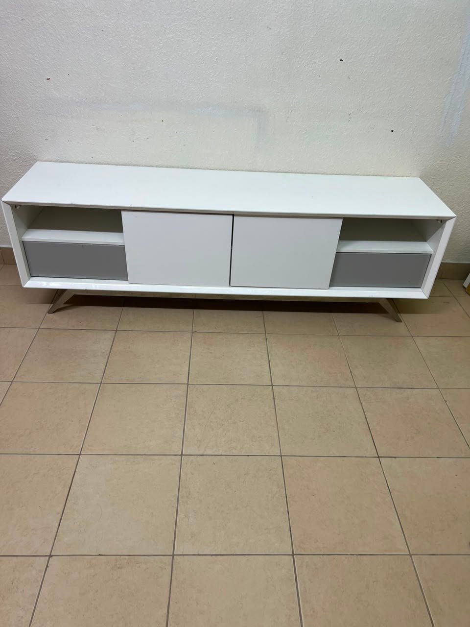 Modern Two-Tone Media Console / TV Stand – White & Light Grey with Angled Legs - Image 16
